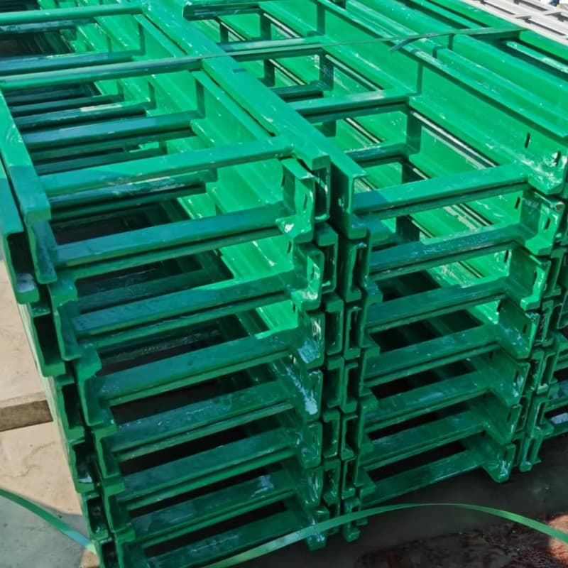 Fiberglass cable tray