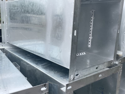 Vertical na frame ng tulay