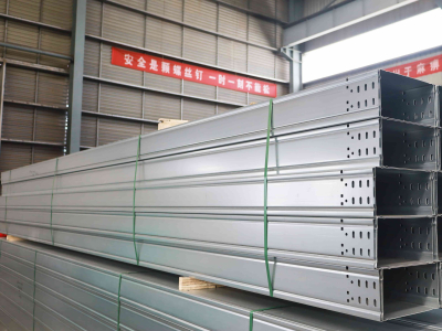 Malaking span cable tray