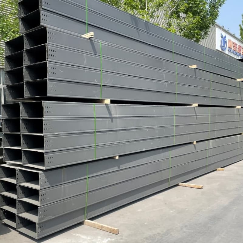 Corrosion-resistant na cable tray